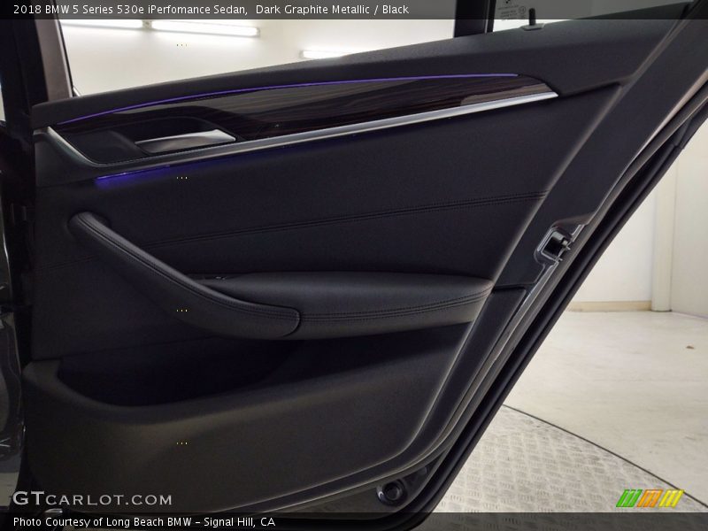 Dark Graphite Metallic / Black 2018 BMW 5 Series 530e iPerfomance Sedan