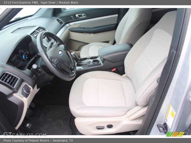 Ingot Silver / Medium Black 2019 Ford Explorer FWD