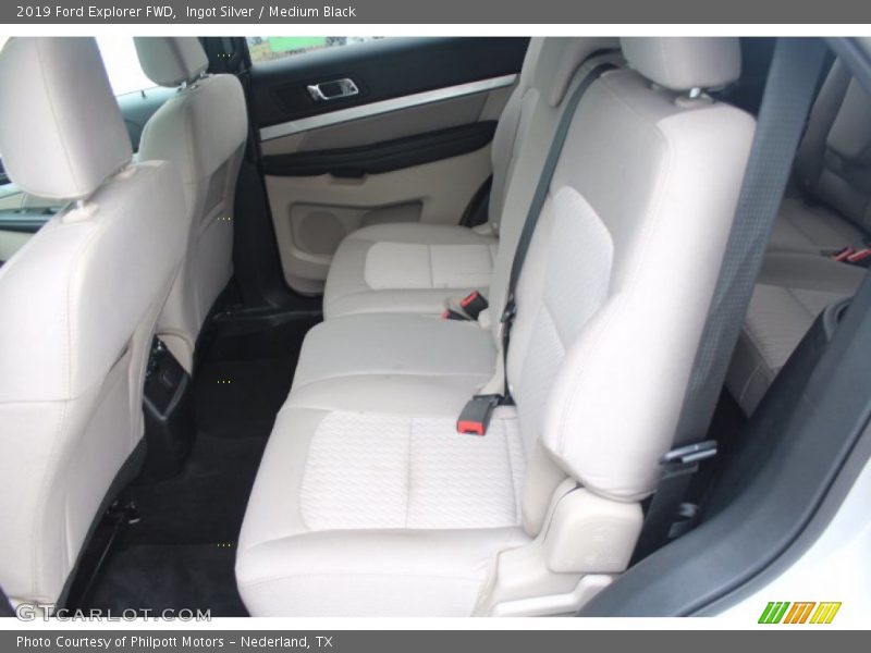 Ingot Silver / Medium Black 2019 Ford Explorer FWD