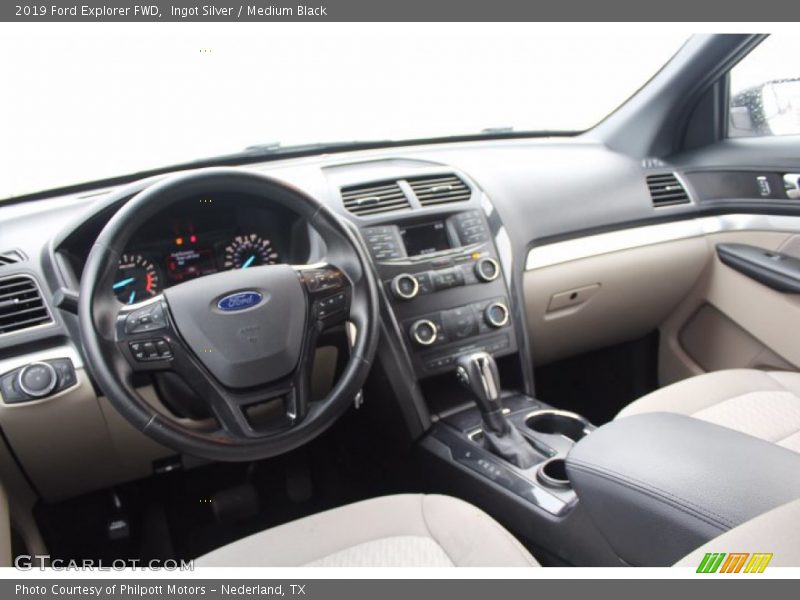 Ingot Silver / Medium Black 2019 Ford Explorer FWD