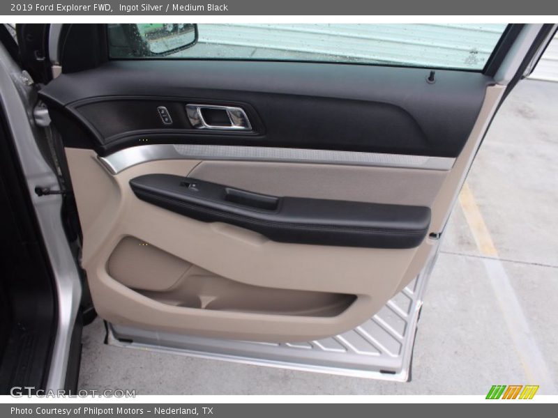 Ingot Silver / Medium Black 2019 Ford Explorer FWD