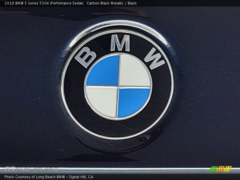 Carbon Black Metallic / Black 2018 BMW 5 Series 530e iPerfomance Sedan