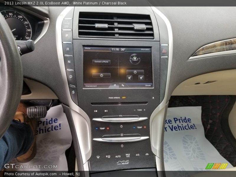 White Platinum / Charcoal Black 2013 Lincoln MKZ 2.0L EcoBoost AWD