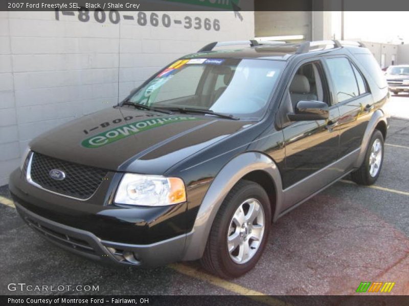 Black / Shale Grey 2007 Ford Freestyle SEL