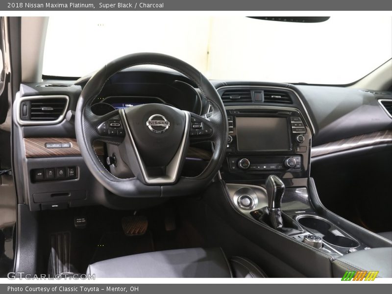 Super Black / Charcoal 2018 Nissan Maxima Platinum