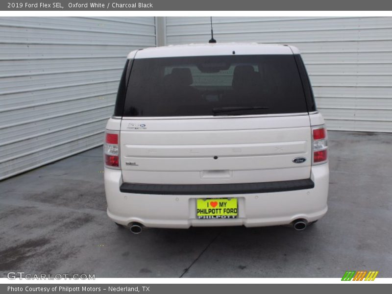 Oxford White / Charcoal Black 2019 Ford Flex SEL