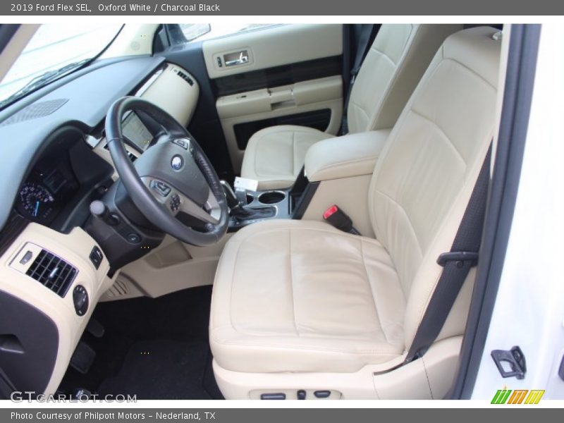 Oxford White / Charcoal Black 2019 Ford Flex SEL