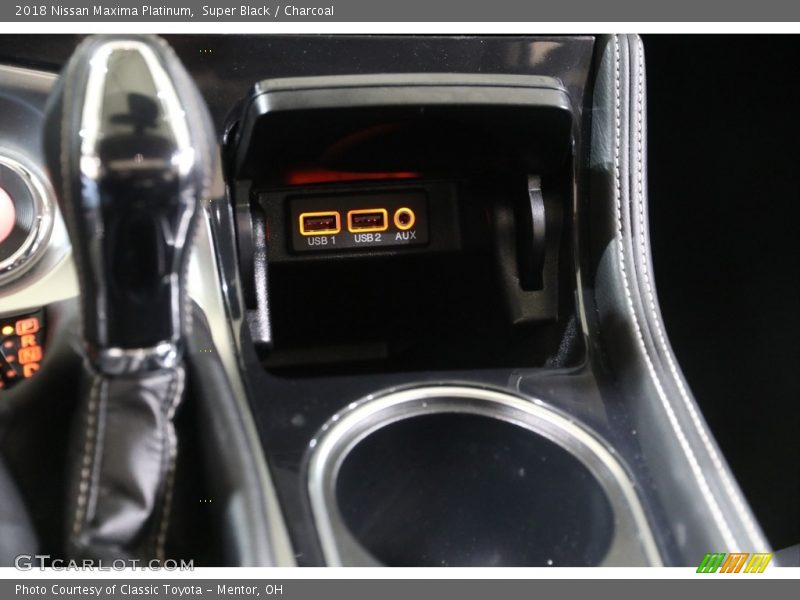 Super Black / Charcoal 2018 Nissan Maxima Platinum