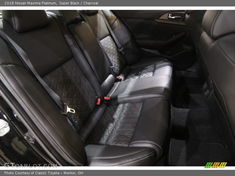 Super Black / Charcoal 2018 Nissan Maxima Platinum