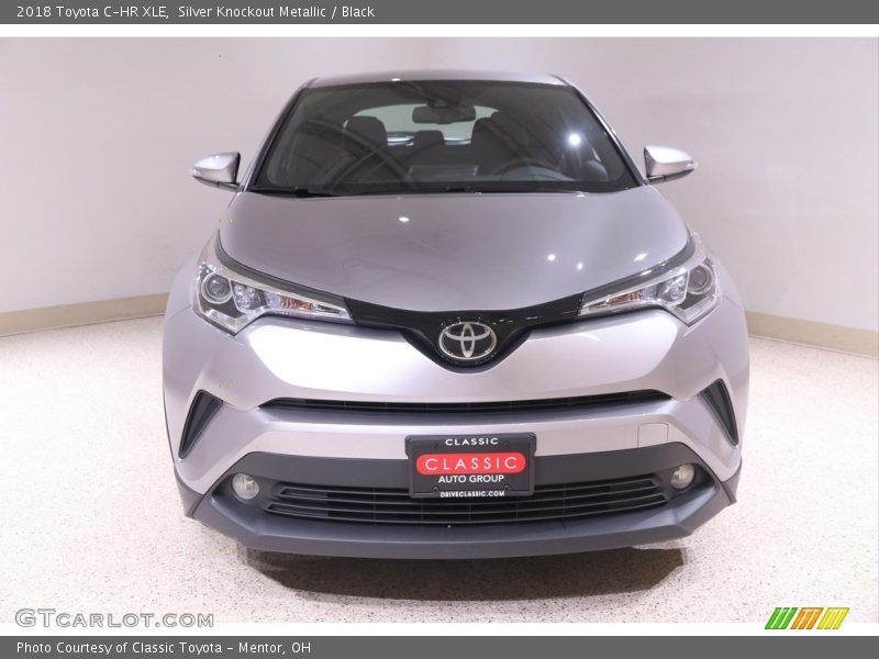 Silver Knockout Metallic / Black 2018 Toyota C-HR XLE