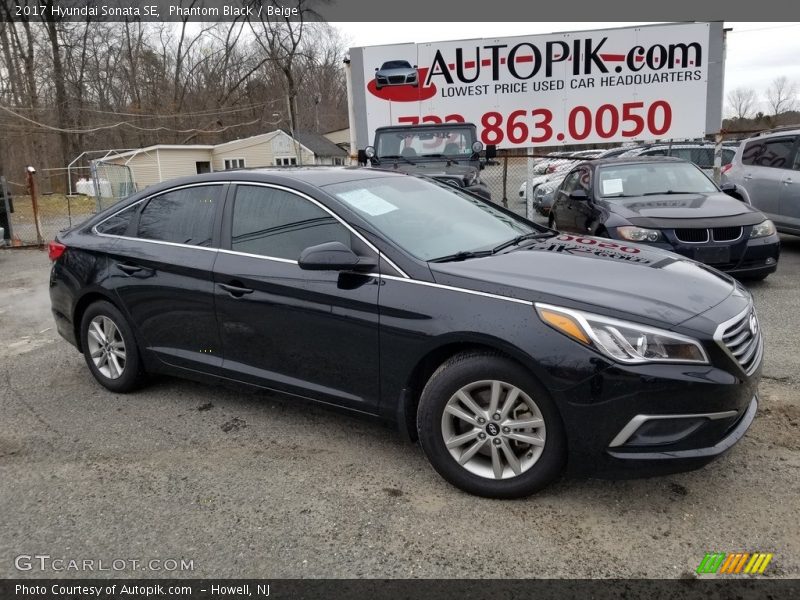 Phantom Black / Beige 2017 Hyundai Sonata SE