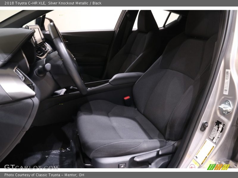 Silver Knockout Metallic / Black 2018 Toyota C-HR XLE