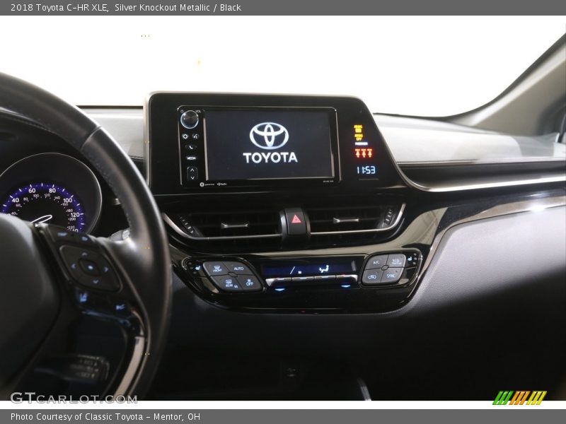 Silver Knockout Metallic / Black 2018 Toyota C-HR XLE