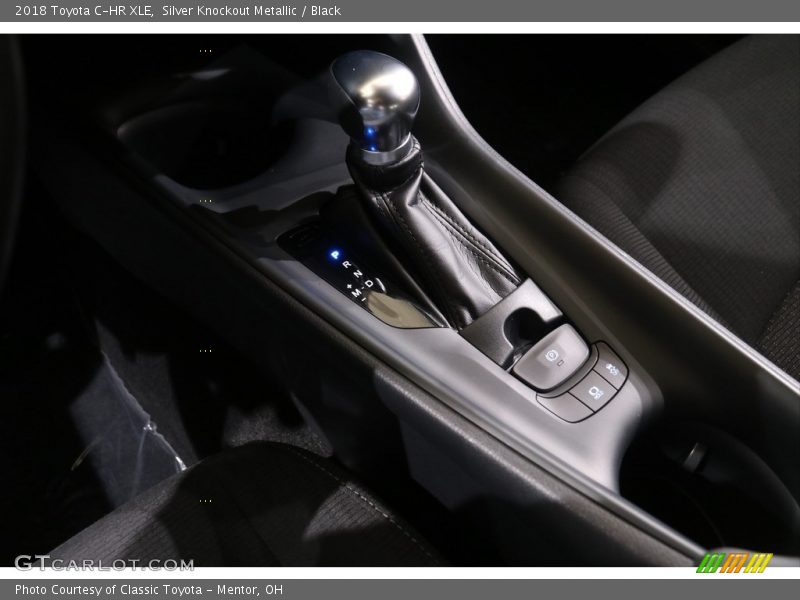 Silver Knockout Metallic / Black 2018 Toyota C-HR XLE