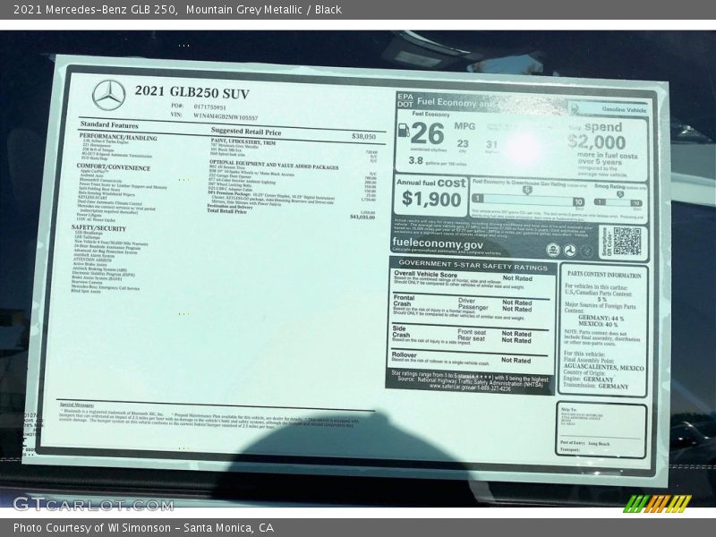 Mountain Grey Metallic / Black 2021 Mercedes-Benz GLB 250