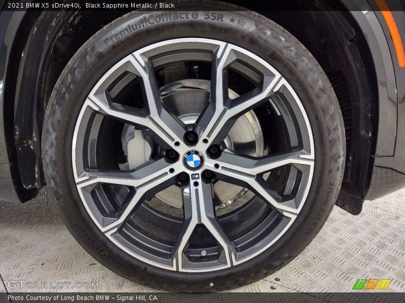 Black Sapphire Metallic / Black 2021 BMW X5 sDrive40i