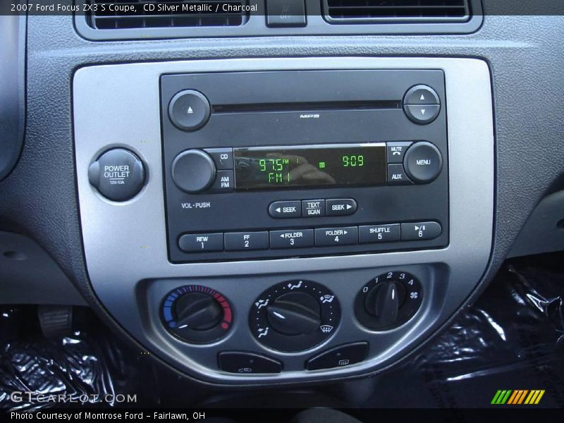 CD Silver Metallic / Charcoal 2007 Ford Focus ZX3 S Coupe