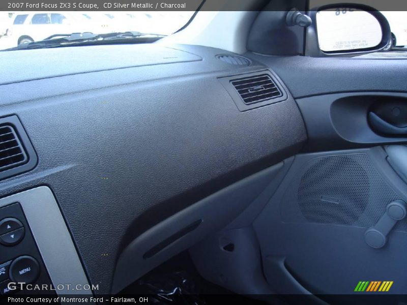 CD Silver Metallic / Charcoal 2007 Ford Focus ZX3 S Coupe
