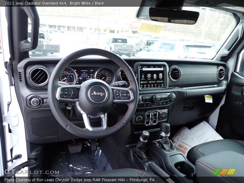 Bright White / Black 2021 Jeep Gladiator Overland 4x4