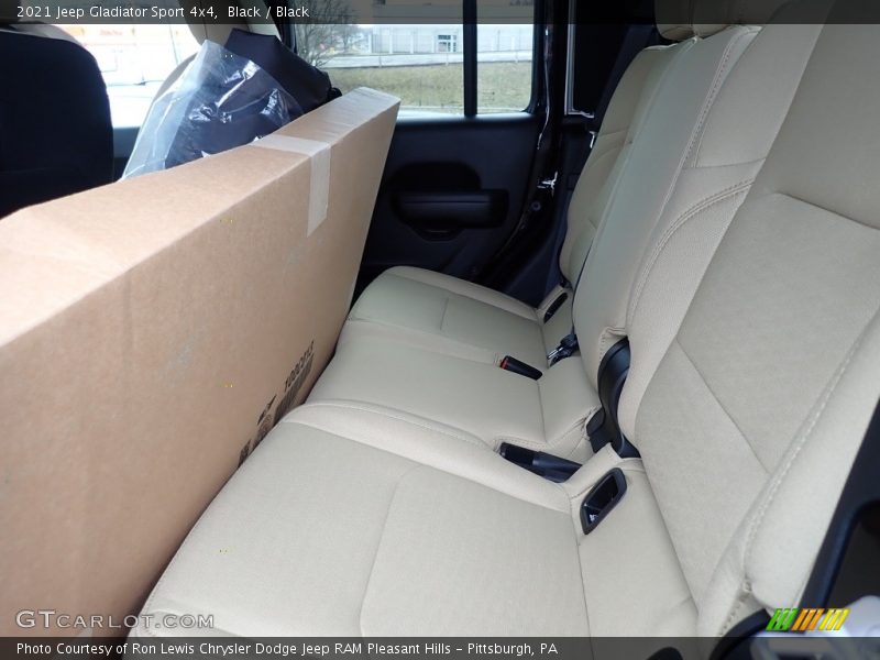 Black / Black 2021 Jeep Gladiator Sport 4x4