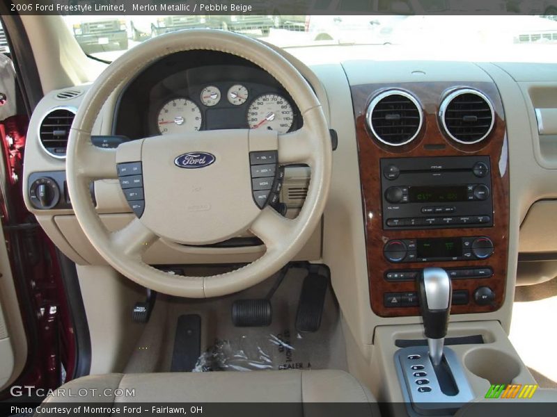 Merlot Metallic / Pebble Beige 2006 Ford Freestyle Limited