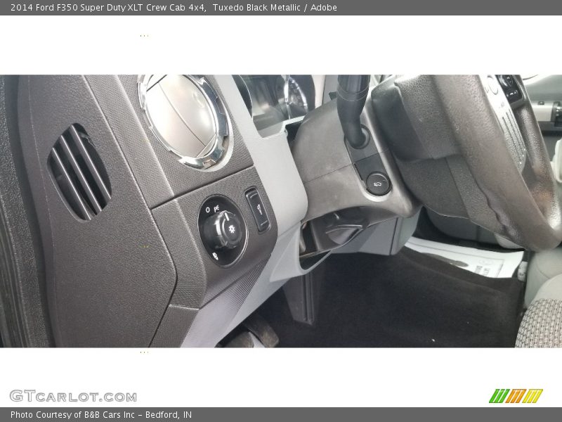 Tuxedo Black Metallic / Adobe 2014 Ford F350 Super Duty XLT Crew Cab 4x4