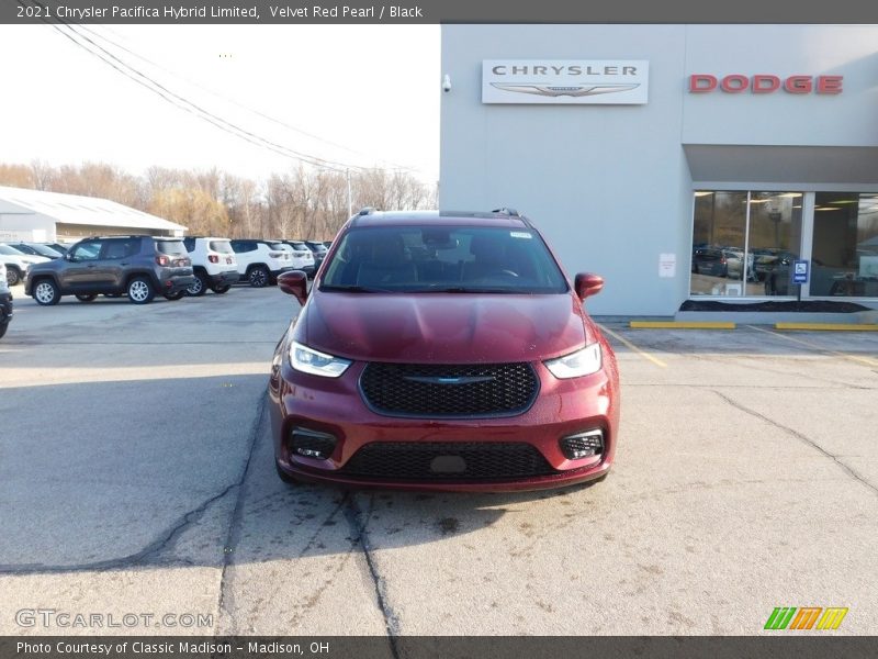Velvet Red Pearl / Black 2021 Chrysler Pacifica Hybrid Limited