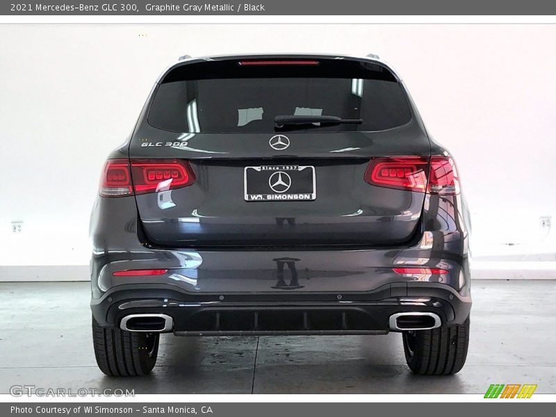 Graphite Gray Metallic / Black 2021 Mercedes-Benz GLC 300