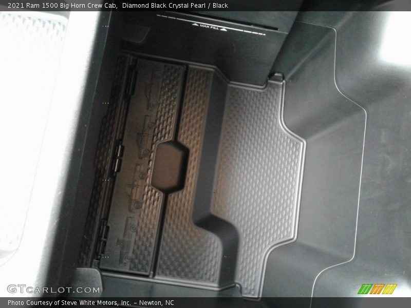 Diamond Black Crystal Pearl / Black 2021 Ram 1500 Big Horn Crew Cab