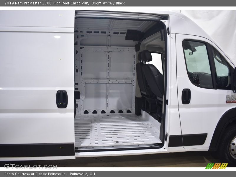 Bright White / Black 2019 Ram ProMaster 2500 High Roof Cargo Van
