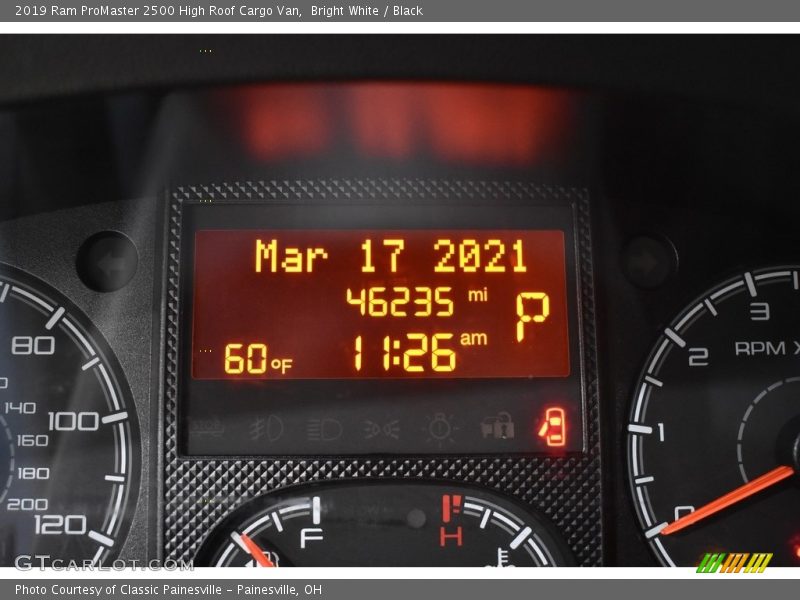 Bright White / Black 2019 Ram ProMaster 2500 High Roof Cargo Van
