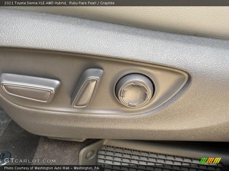 Ruby Flare Pearl / Graphite 2021 Toyota Sienna XLE AWD Hybrid