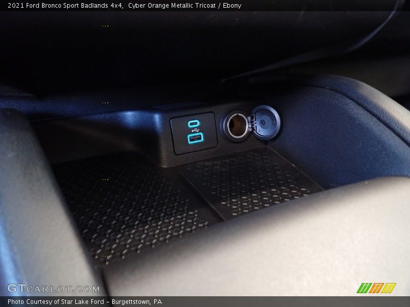 Cyber Orange Metallic Tricoat / Ebony 2021 Ford Bronco Sport Badlands 4x4