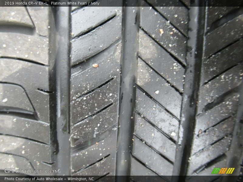 Platinum White Pearl / Ivory 2019 Honda CR-V EX-L
