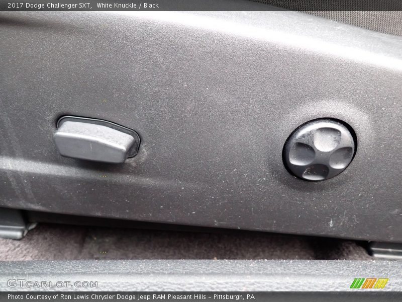 White Knuckle / Black 2017 Dodge Challenger SXT