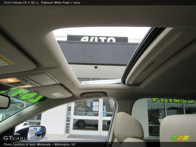 Platinum White Pearl / Ivory 2019 Honda CR-V EX-L