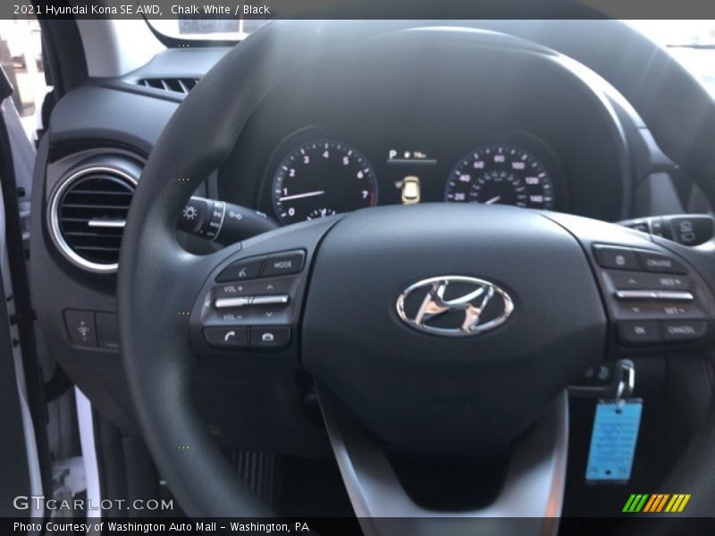 Chalk White / Black 2021 Hyundai Kona SE AWD
