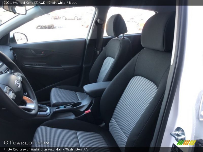 Chalk White / Black 2021 Hyundai Kona SE AWD