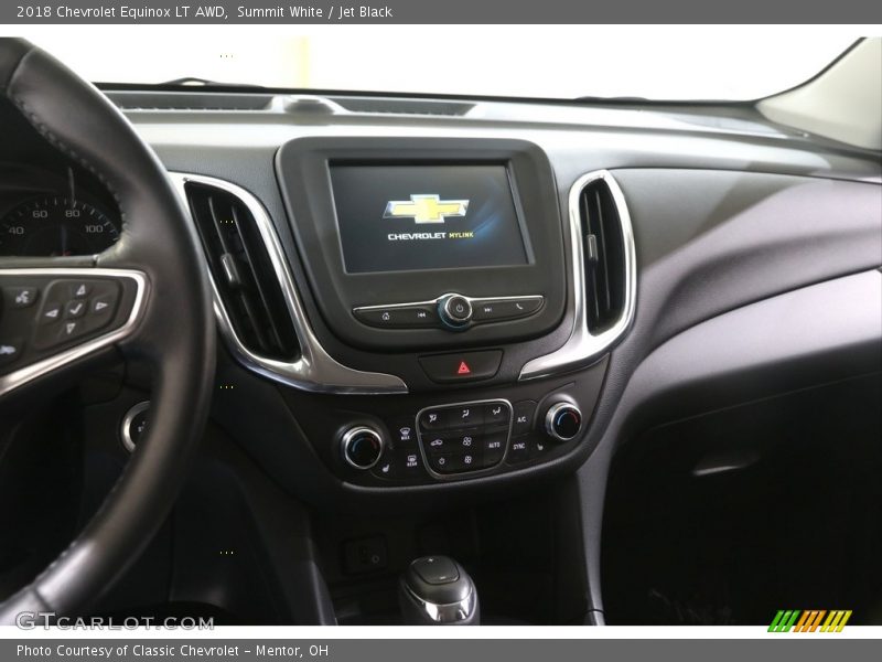 Summit White / Jet Black 2018 Chevrolet Equinox LT AWD