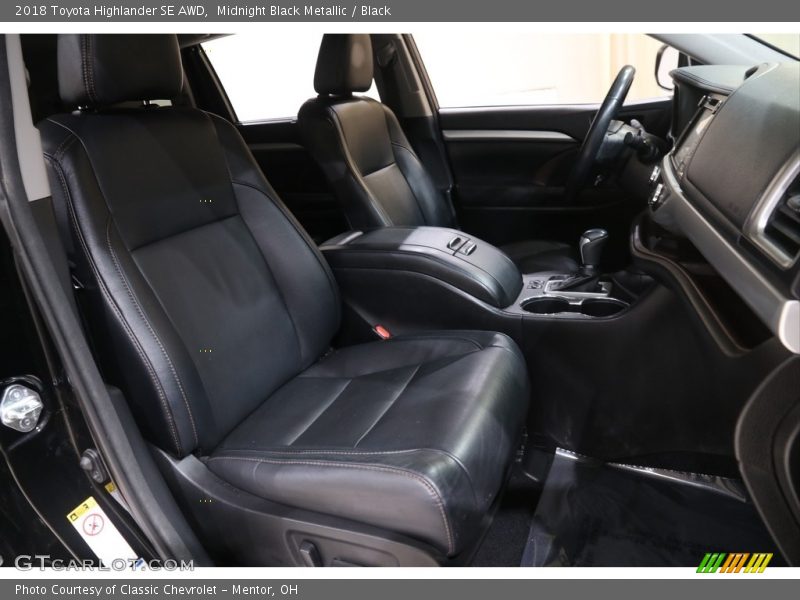 Midnight Black Metallic / Black 2018 Toyota Highlander SE AWD