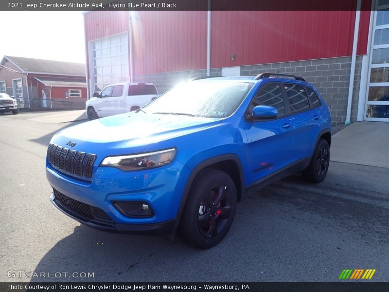 Hydro Blue Pearl / Black 2021 Jeep Cherokee Altitude 4x4