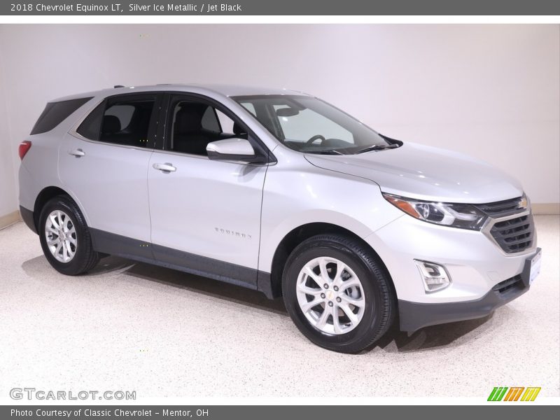 Silver Ice Metallic / Jet Black 2018 Chevrolet Equinox LT