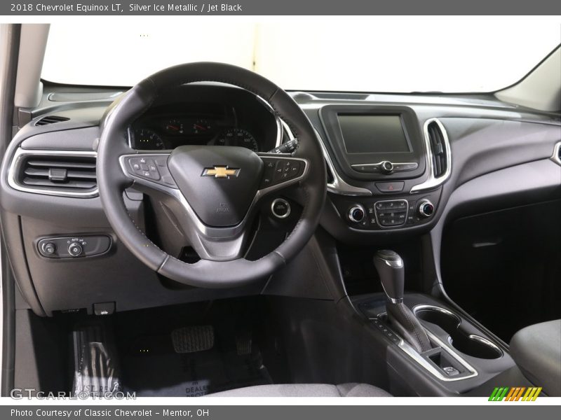 Silver Ice Metallic / Jet Black 2018 Chevrolet Equinox LT