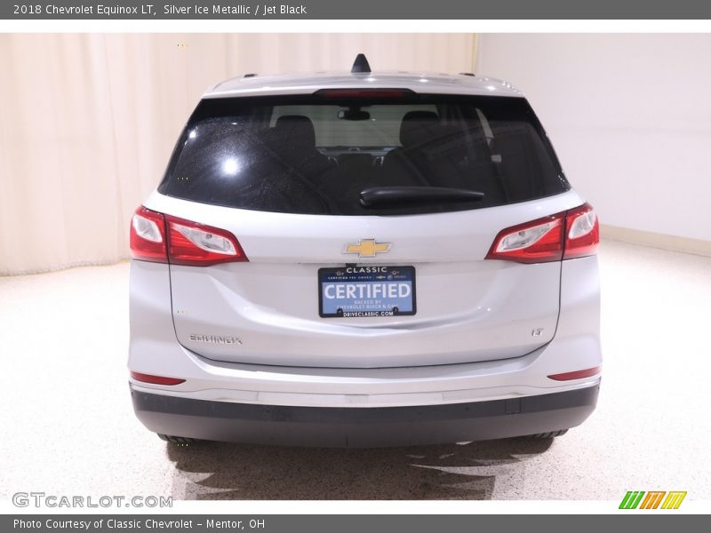 Silver Ice Metallic / Jet Black 2018 Chevrolet Equinox LT
