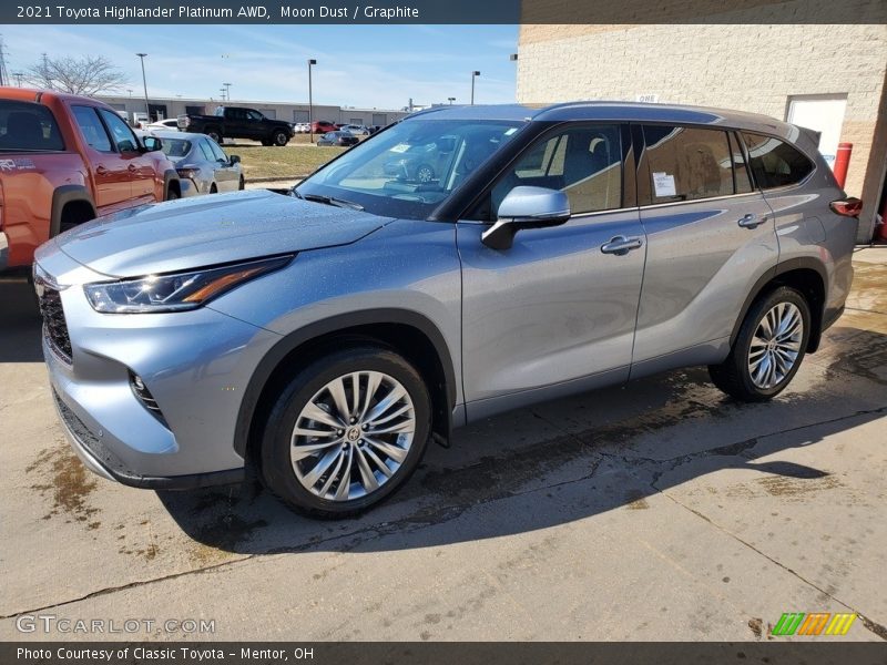 Moon Dust / Graphite 2021 Toyota Highlander Platinum AWD