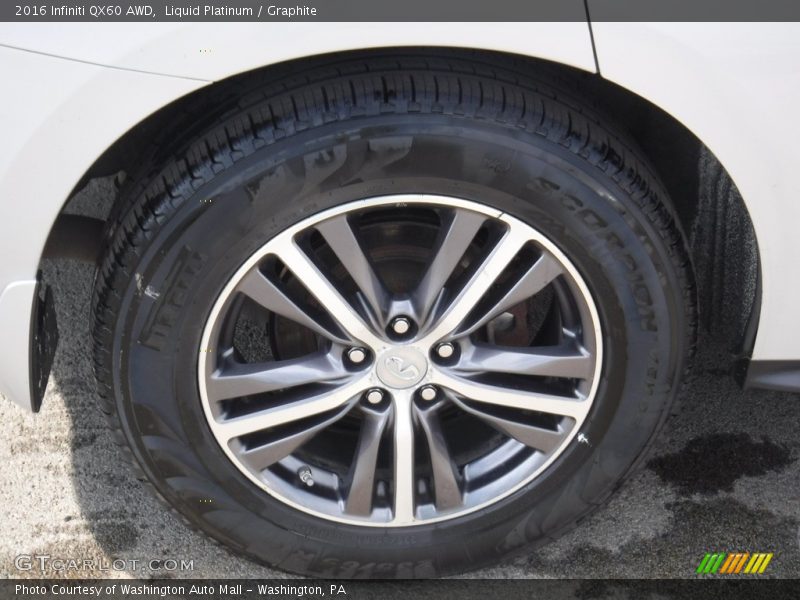 Liquid Platinum / Graphite 2016 Infiniti QX60 AWD