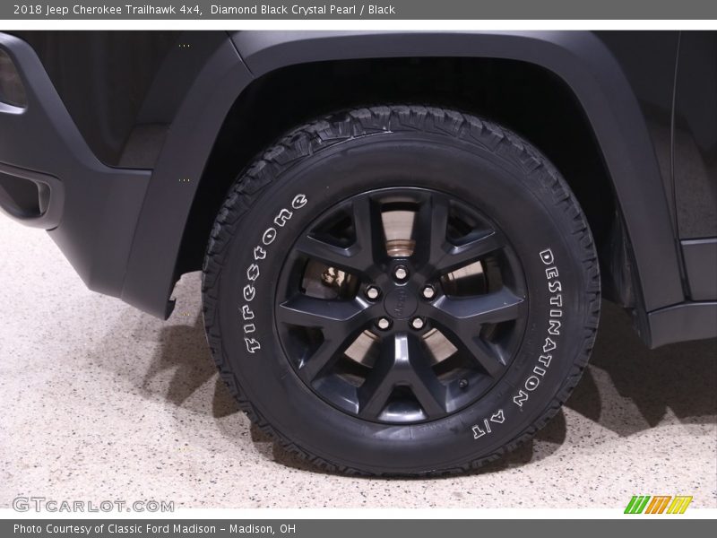 Diamond Black Crystal Pearl / Black 2018 Jeep Cherokee Trailhawk 4x4