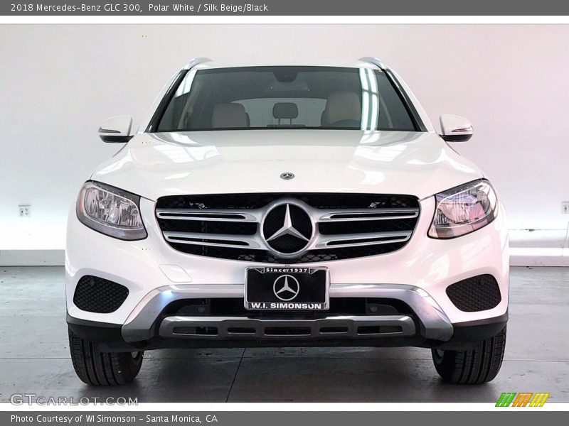 Polar White / Silk Beige/Black 2018 Mercedes-Benz GLC 300