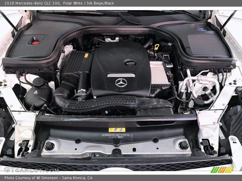 Polar White / Silk Beige/Black 2018 Mercedes-Benz GLC 300