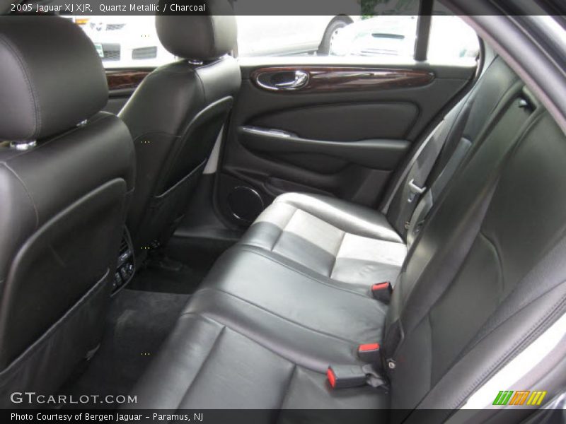 Quartz Metallic / Charcoal 2005 Jaguar XJ XJR